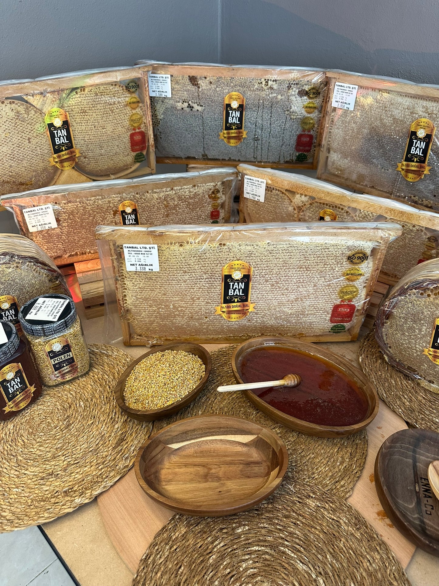 Organik Yayla Çiçek Balı 2800 Gr