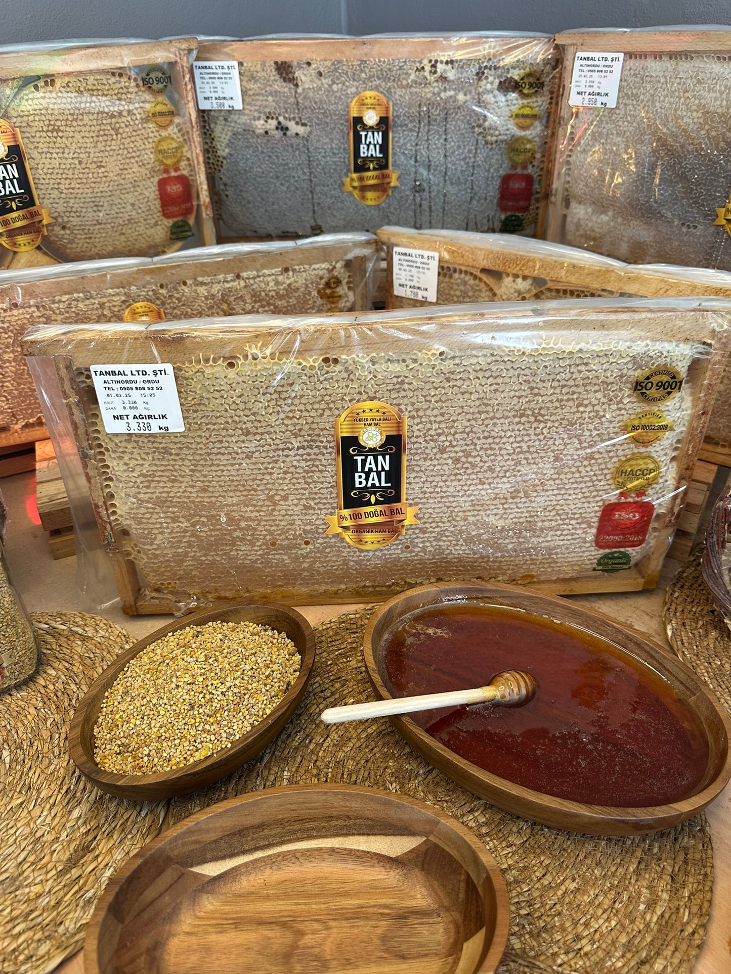 Organik Yayla Çiçek Balı 2800 Gr