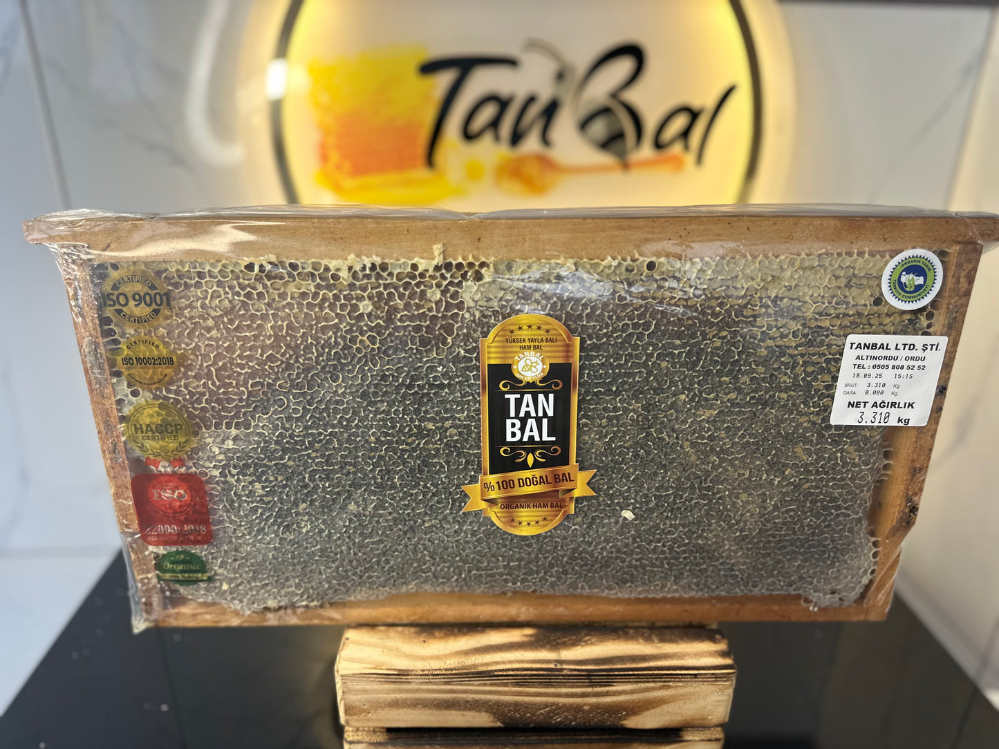 Organik Petekli Bal Siyah Renk 3000 Gr