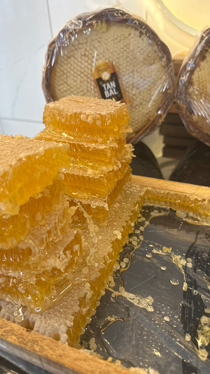 Tanbal Petekli Bal Sarı Renk 1.3kg gurme lezzet