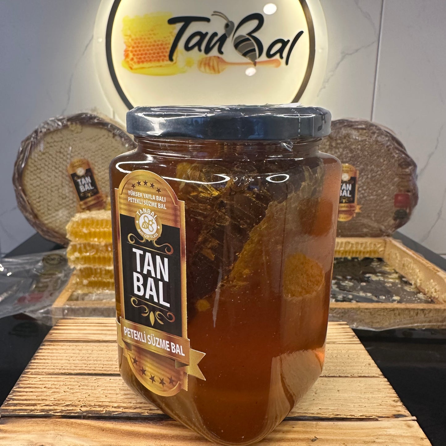 Organik Petekli Süzme Bal Net 1000 Gr